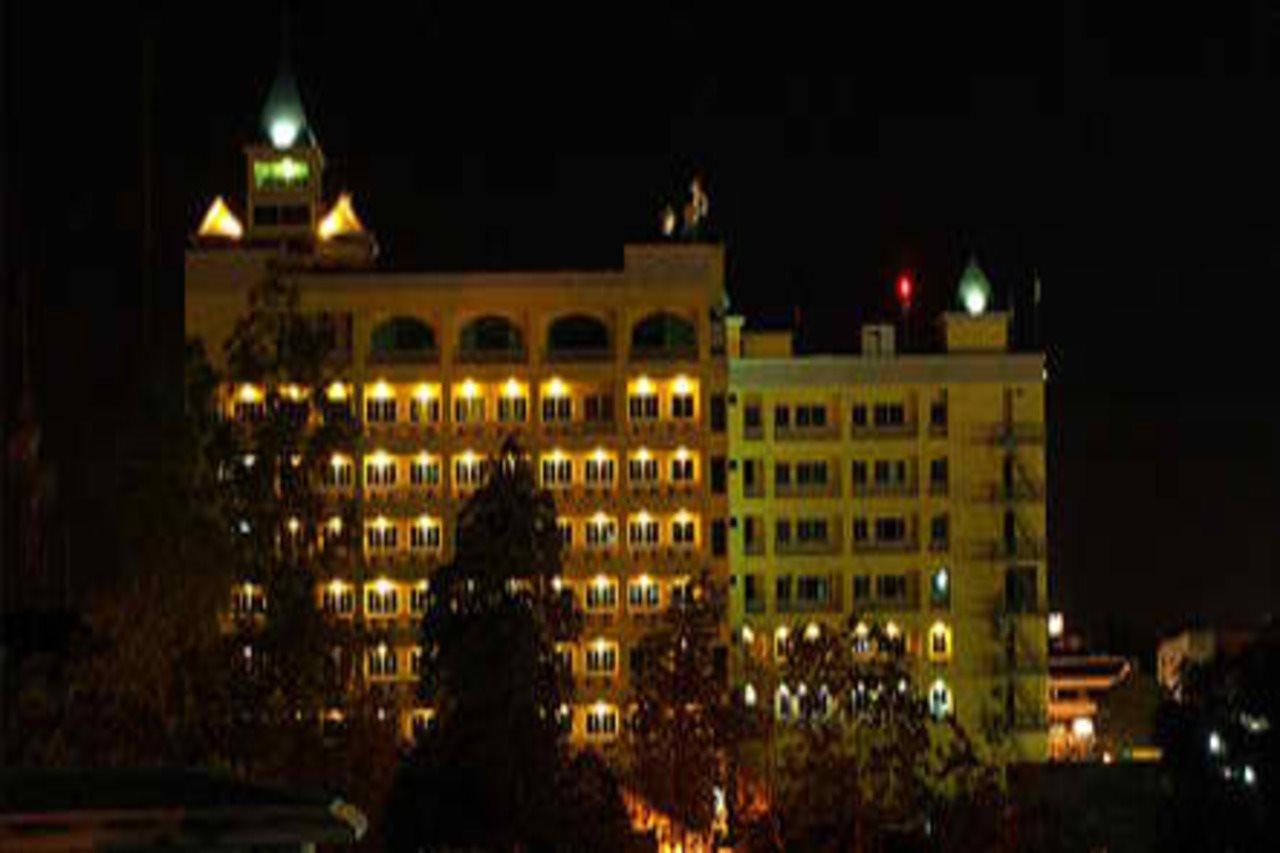 The Royal Mandaya Hotel Davao City Dış mekan fotoğraf