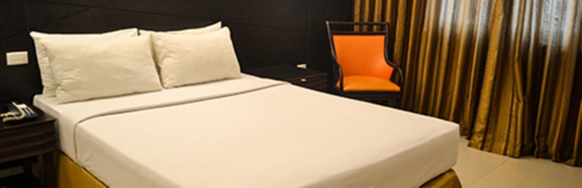 The Royal Mandaya Hotel Davao City Dış mekan fotoğraf