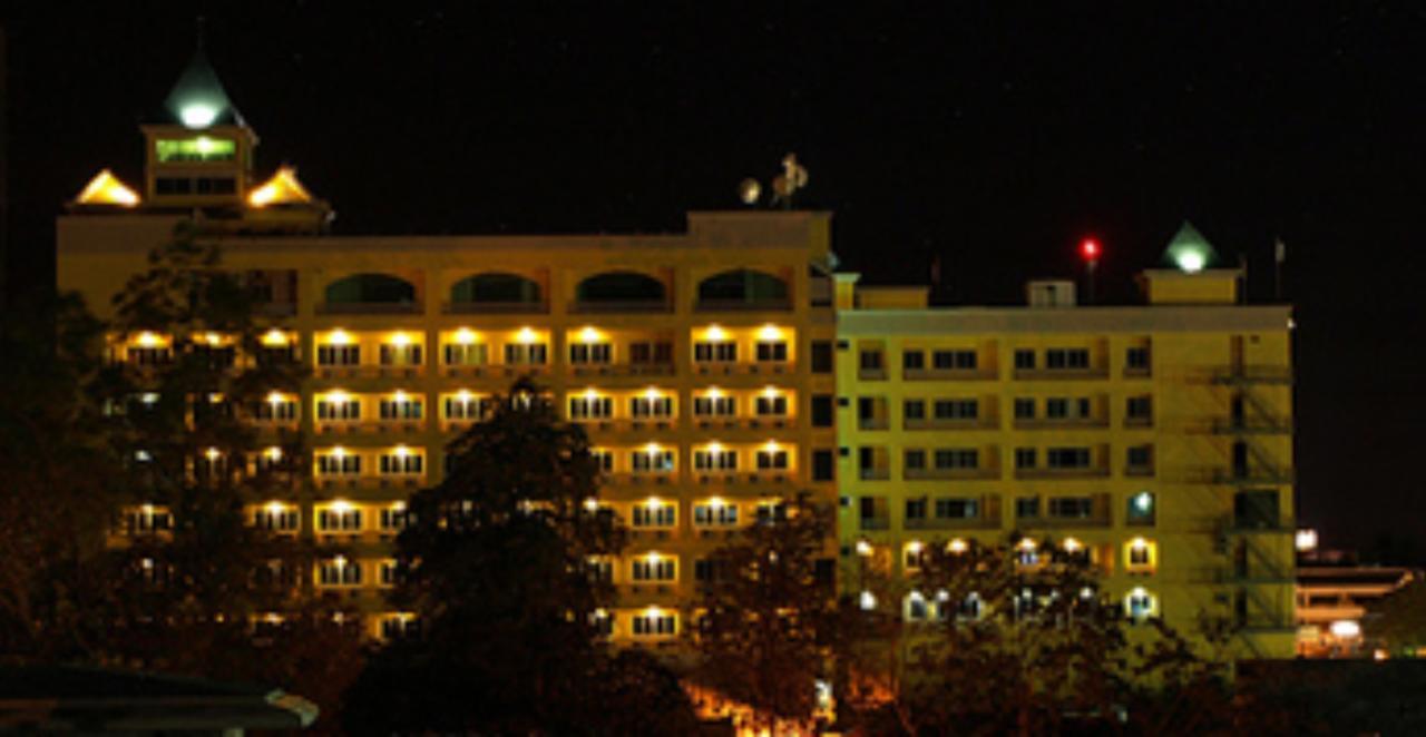 The Royal Mandaya Hotel Davao City Dış mekan fotoğraf