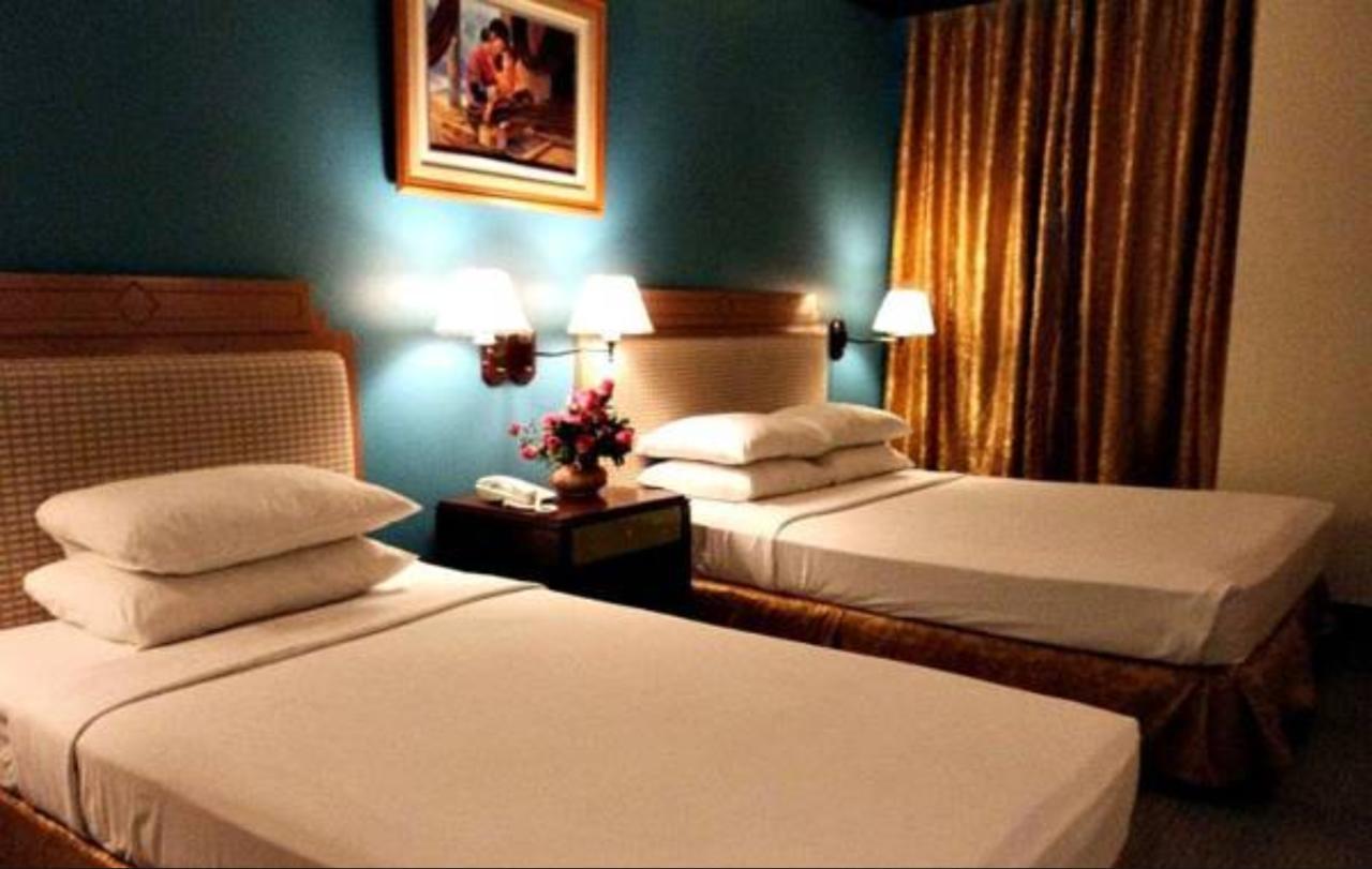 The Royal Mandaya Hotel Davao City Dış mekan fotoğraf